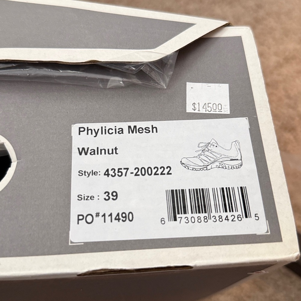 Dansko | Waterproof Phylicia Mesh Sneakers in Walnut | Size 39 EU (8.5-9 US) - Picture 13 of 14
